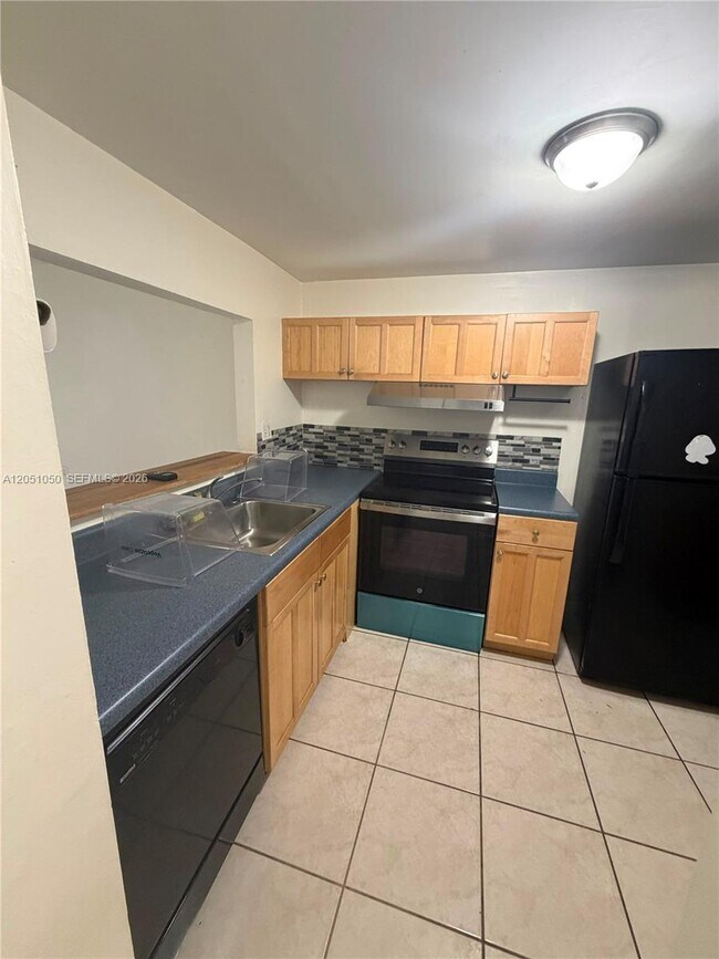 Building Photo - 11213 SW 88th St