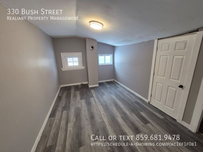 Building Photo - 330 Bush St