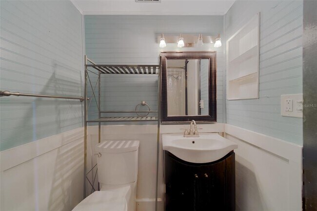 Building Photo - 240 N Bayshore Blvd
