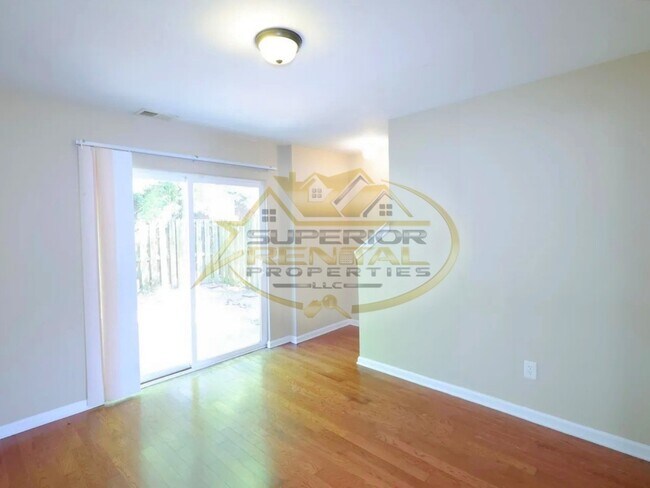 Building Photo - 515 Summit Terrace Ct