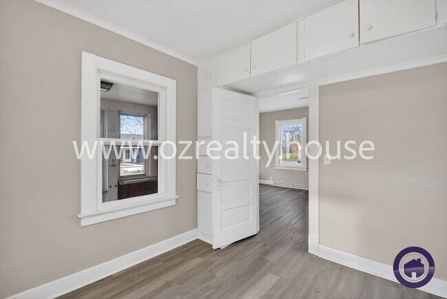 Building Photo - 4336 Garden Park Dr