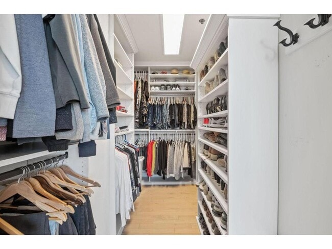 Building Photo - 740 Portland Ave