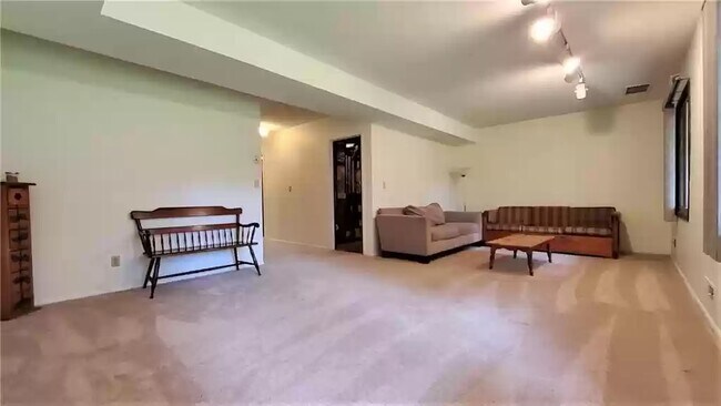 Building Photo - 1386 Arden View Dr
