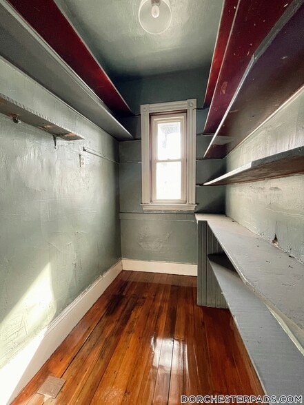 Building Photo - 6 Taft St