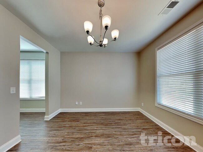 Building Photo - 4872 Tower View Trail