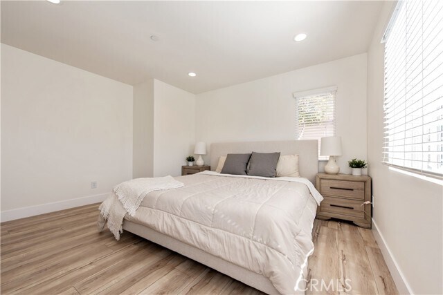 Building Photo - 94 Chantilly