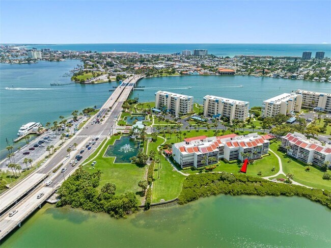 Building Photo - 7871 Sailboat Key Blvd S