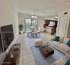 Building Photo - 1127 W 37th St