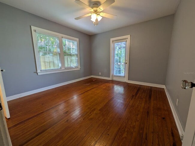 Building Photo - 145 29th Ave N