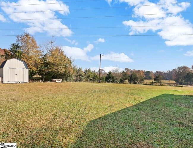 Building Photo - 731 Winding Creek Rd