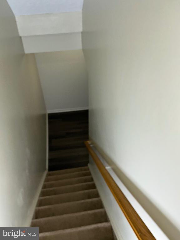 Building Photo - 20517 Lowfield Dr