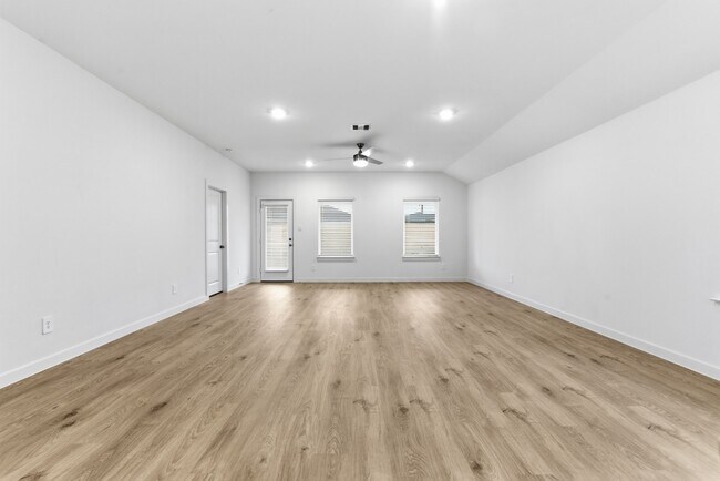 Building Photo - 4311 Windsor Frst Ct