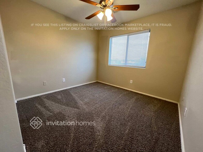 Building Photo - 11843 N 51st Dr
