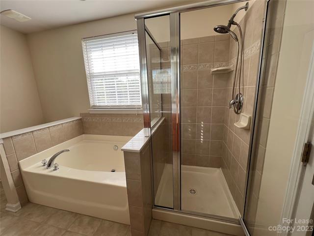 Building Photo - 4254 Piccadilly Ln