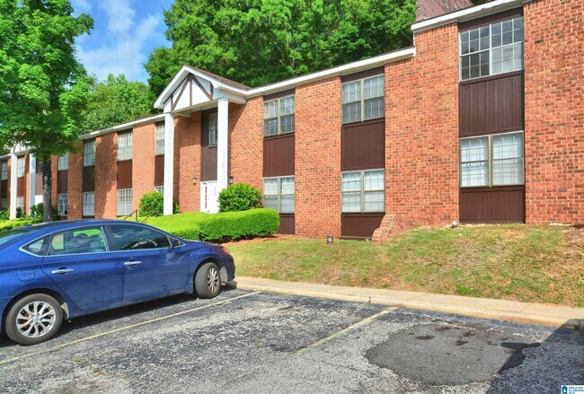 Building Photo - 840 Beacon Pkwy E