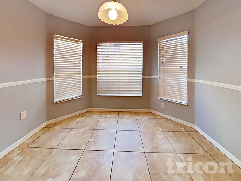 Building Photo - 13386 Teaberry Ln