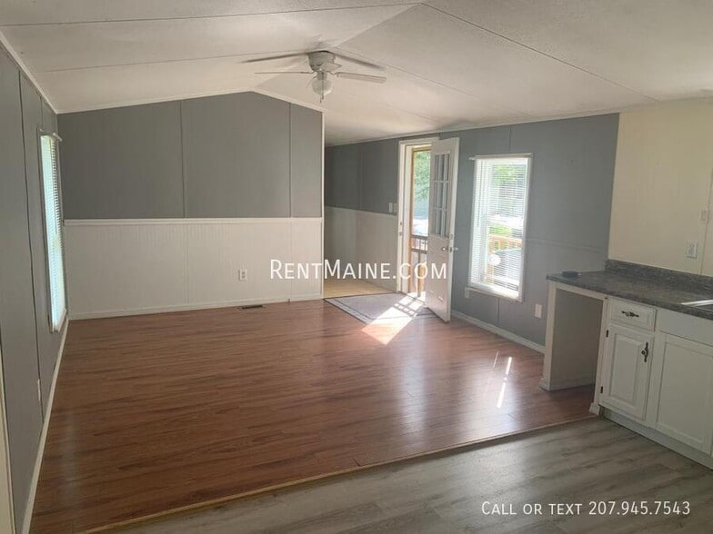 Building Photo - 27 Pheasant Hill Mobile Home Park