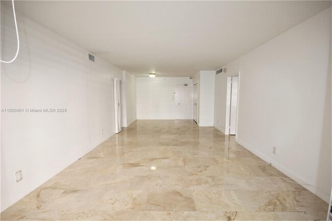 Building Photo - 5161 Collins Ave