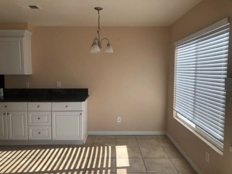 Building Photo - 3690 Spyglass Way