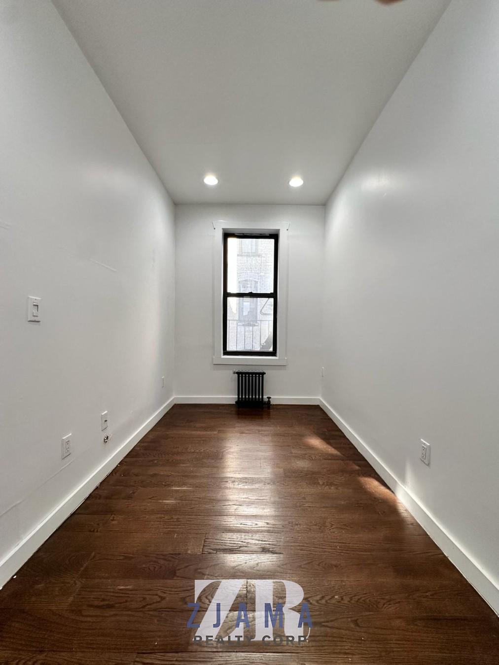 Building Photo - 410 Eastern Pkwy