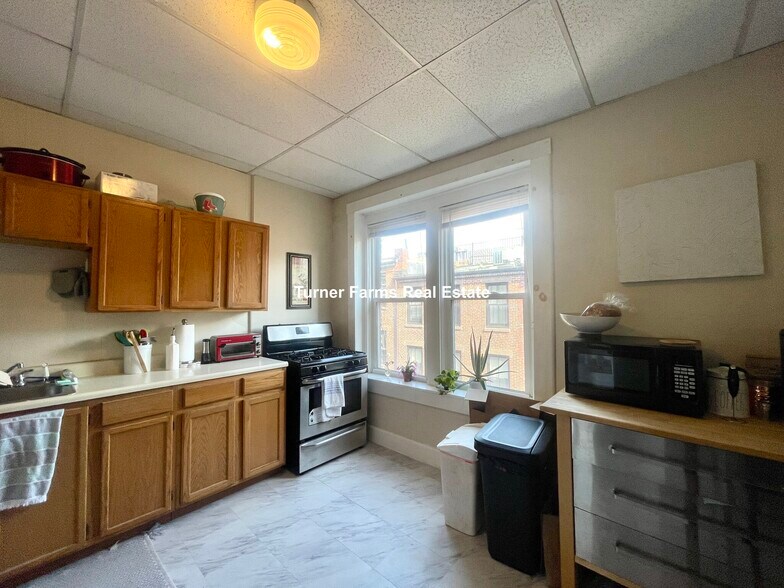 Building Photo - 276 Shawmut Ave