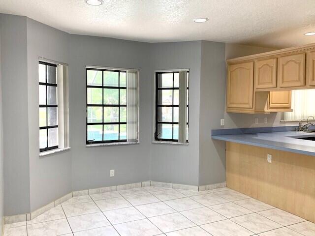 Building Photo - 12335 72nd Ct N
