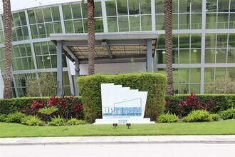 Building Photo - 3029 NE 188th St