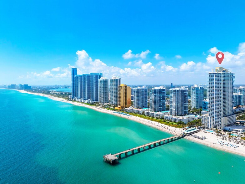 Primary Photo - 16699 Collins Ave