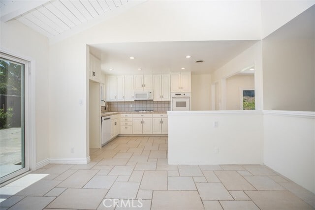 Building Photo - 33182 Blue Fin Dr