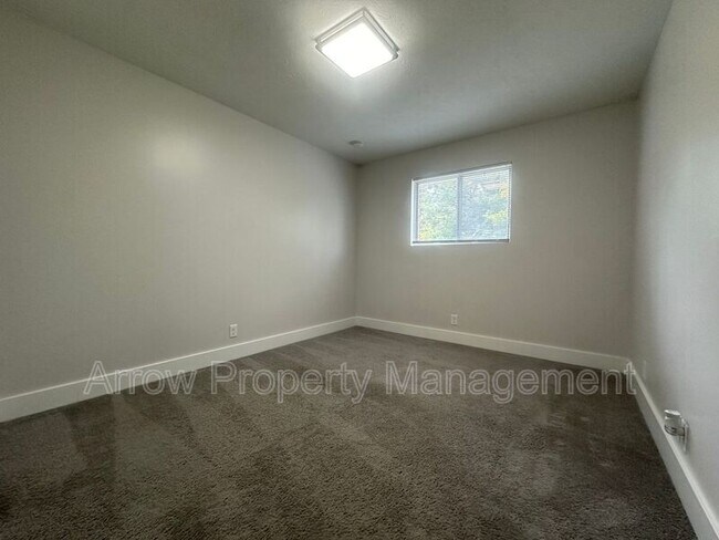 Building Photo - 2325 S Street