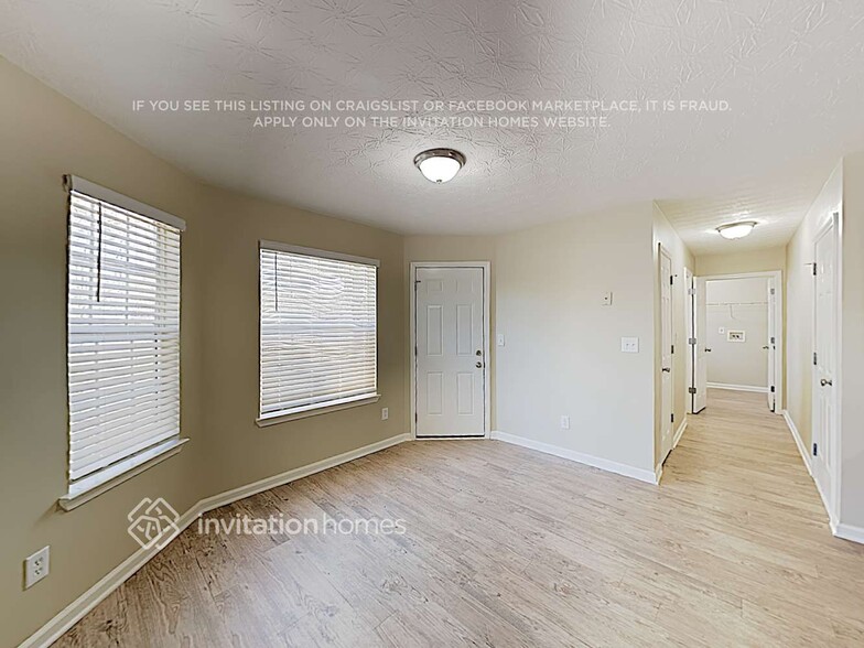 Building Photo - 2245 Corkscrew Way