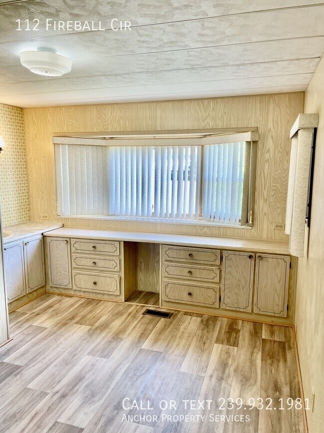 Building Photo - 112 Fireball Cir
