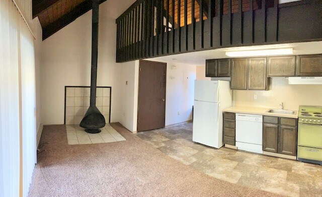 Building Photo - 312 N University Apartments