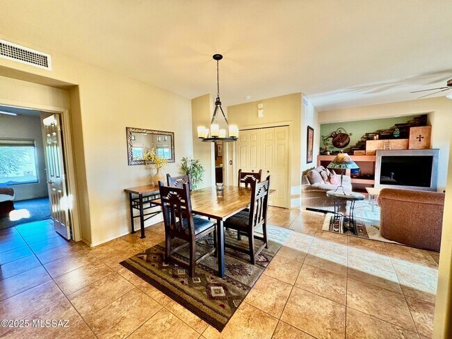Building Photo - 655 W Vistoso Highlands Dr