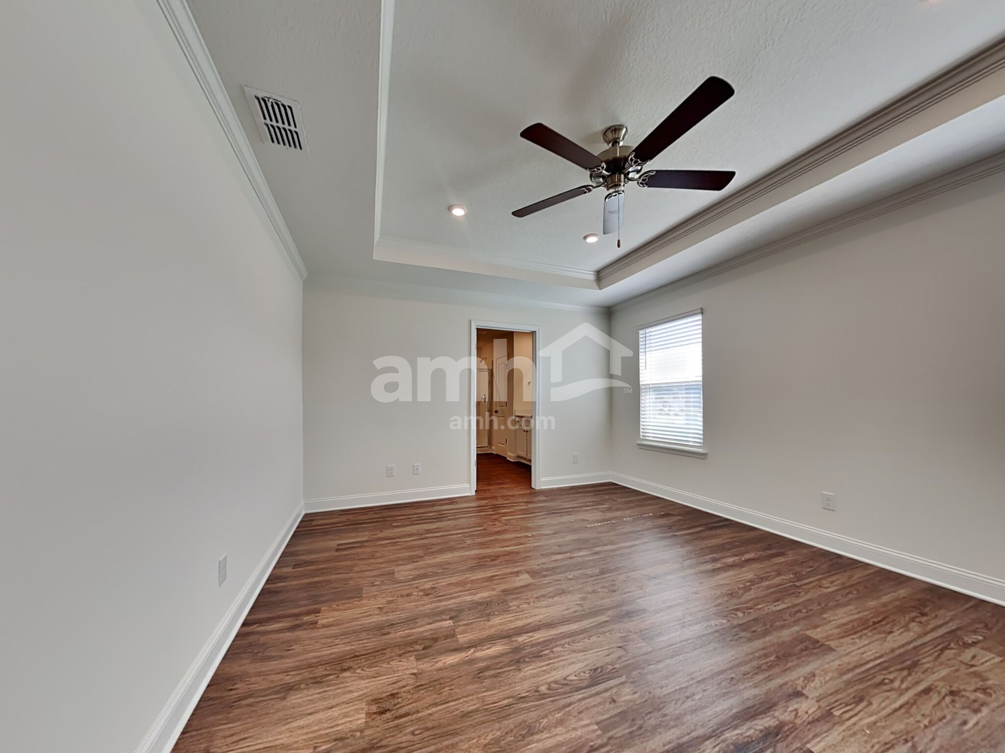 Building Photo - 340 Onate Cir