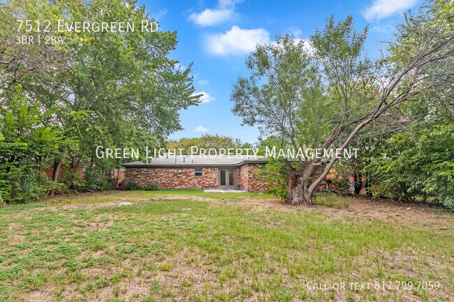Building Photo - 7512 Evergreen Rd