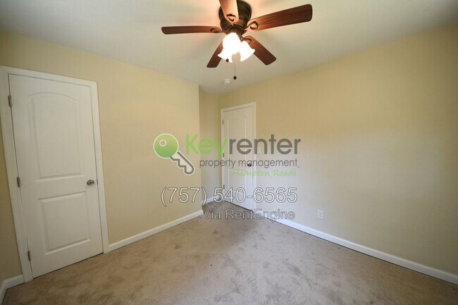 Building Photo - 3742 Atterbury St
