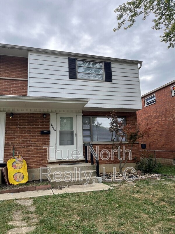 Building Photo - 4926 Fairway Ct