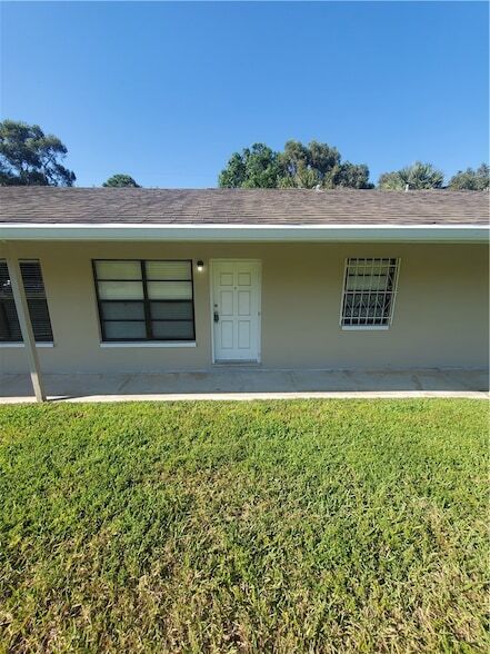 Building Photo - 3300 S 7th St