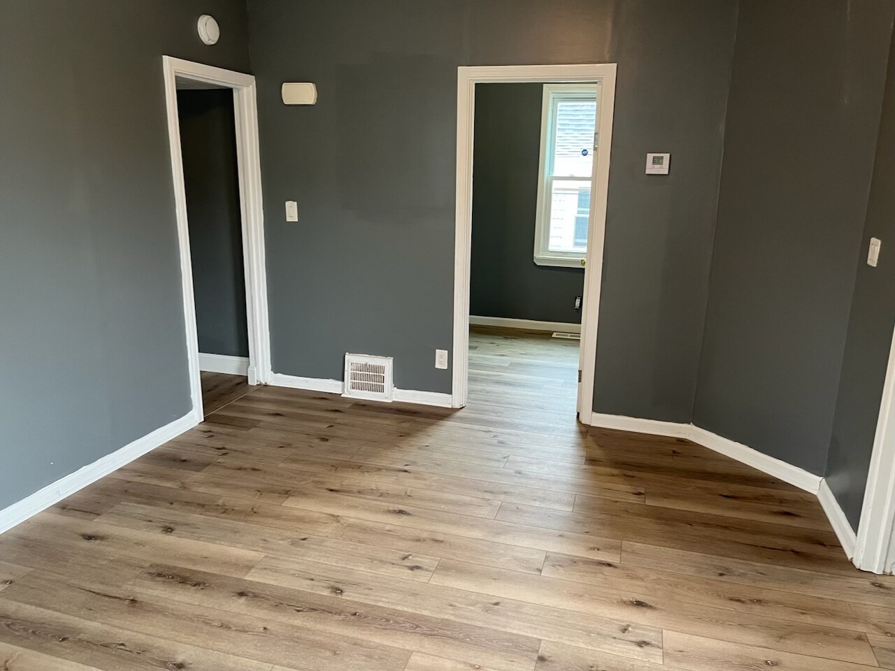 Building Photo - 5811 Bridge Ave