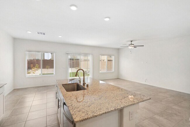 Building Photo - 4 Bed, 2.5 Bath Home In A Gated Community ...