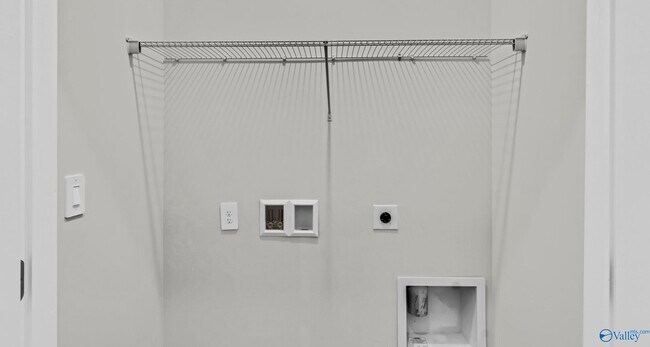 Building Photo - 120 Betty Williams Dr