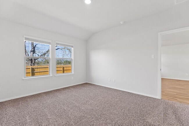 Building Photo - 504 Wyatt Wy