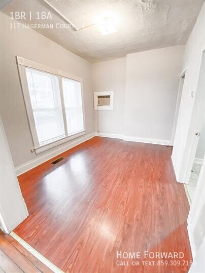 Building Photo - 117 Hagerman Ct