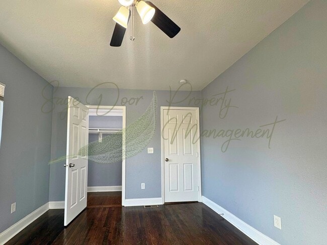 Building Photo - 7218 Agnes Ave