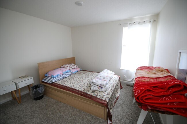 Building Photo - 216 Old Bay Dr