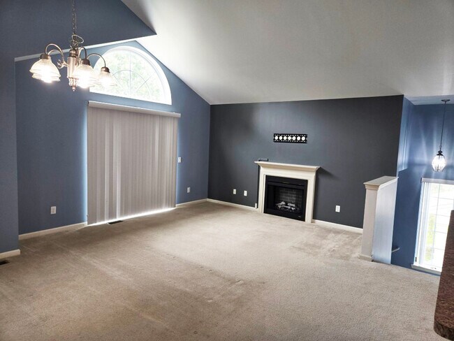 Building Photo - 29949 Fox Run Cir