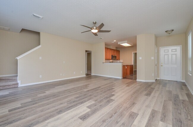 Building Photo - 18514 Alemarble Oak St
