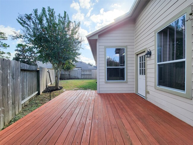 Building Photo - 14322 Darmera Ct