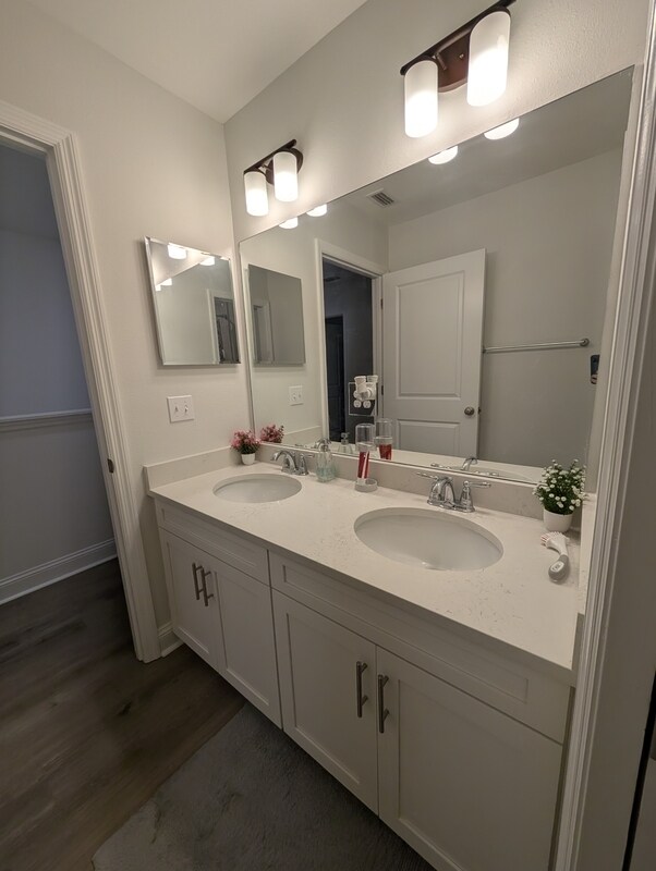 Building Photo - 454 Grand Oaks Rd